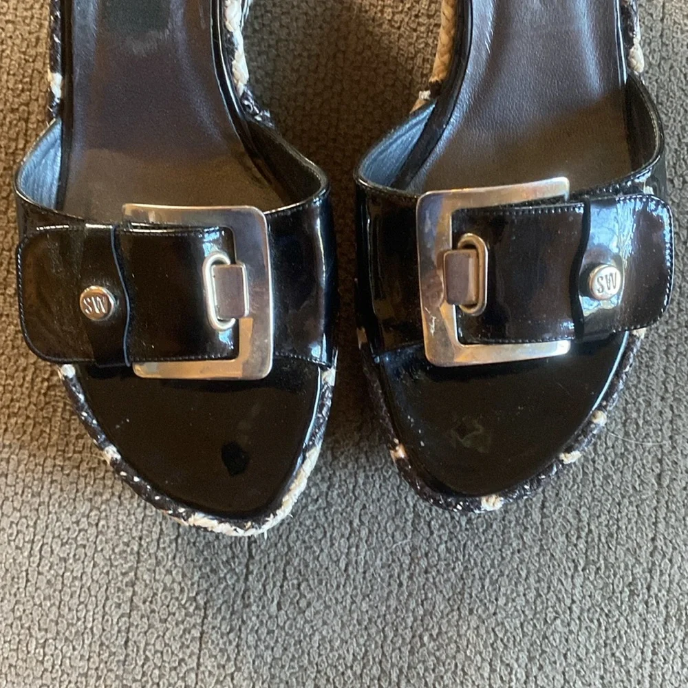 Stuart Weitzman Wedge High Heels in Excellent Condition. Size 9 1/2. - Picture 4 of 6
